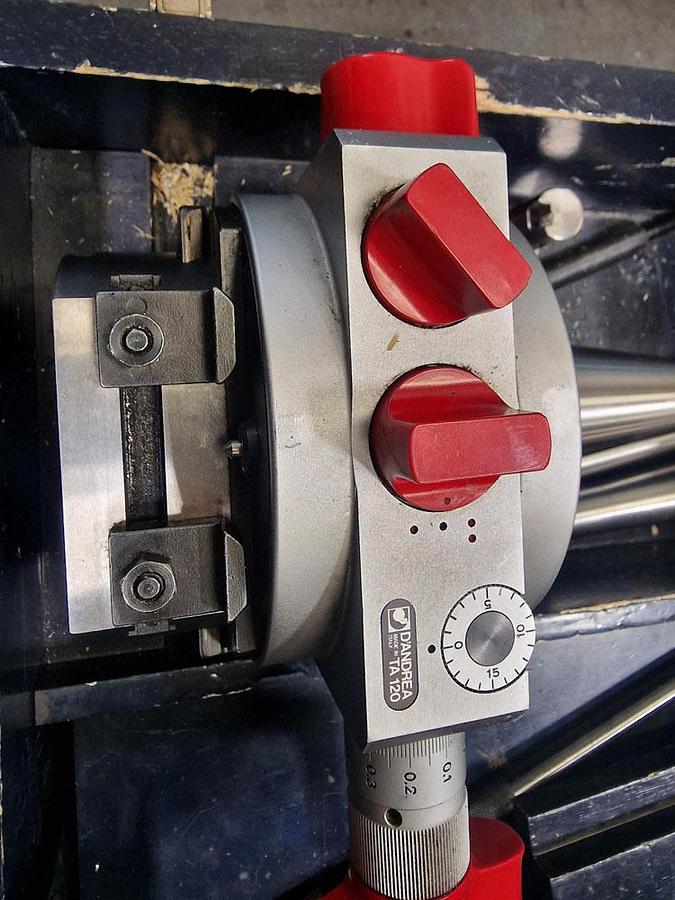 Used D'ANDREA  TA120 AUTOMATIC BORING & FACING HEAD