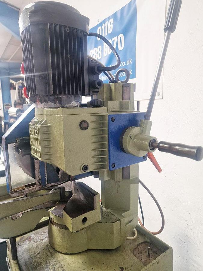 Used SUPER BROWN  300 DV SAW