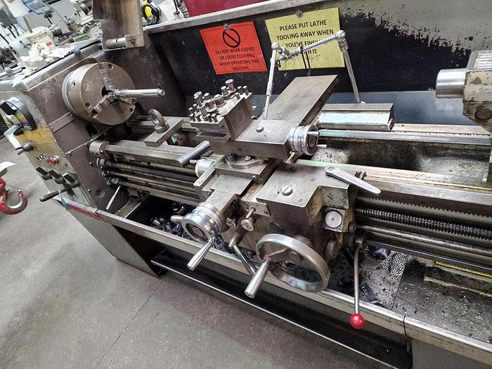 Used COLCHESTER TRIUMPH 2000 15" QUOT; X 50" QUOT; GAP BED CENTRE LATHE