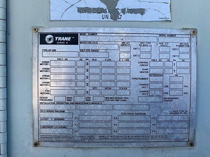 Used 400 Ton Trane Series R Air Cooled Chiller, Model RTAA 4004, 460v, 2001 RTAA 4004 XU01 A3D0 BPG