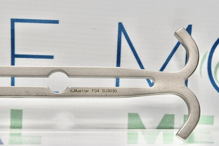 Used V.Mueller F04 SU3030 Dixon Center Blade, Malleable, 6-3/4in x 2in