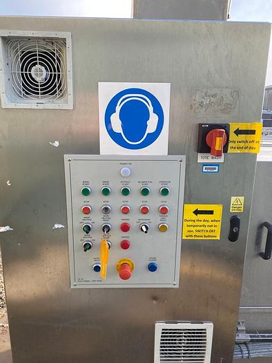 Used OLIVER DOUGLAS TRAYWASHER