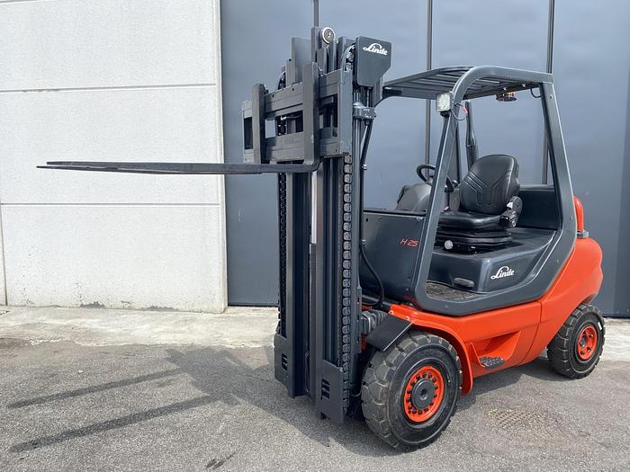 Usato 2013 LINDE H25D-05