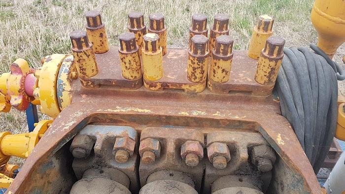 Used 1992 FREIGHTLINER FLD120 CONVENTIONAL 4 Axle Oilfield Pump/Kill Truck