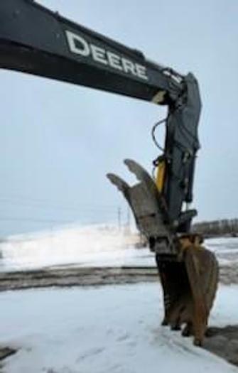 Used JOHN DEERE 250G 