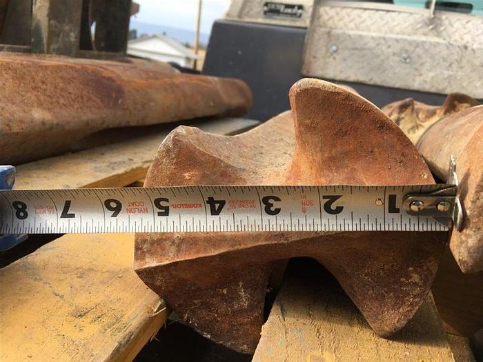 Used 5-1/2" x 29" Chisel Bit