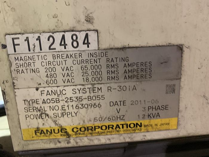 Used FANUC R2000iB/210F 210KG X 2655MM REACH 6 AXIS CNC ROBOT W/R30iA CONTROLS WITH ARO SERVO GUN