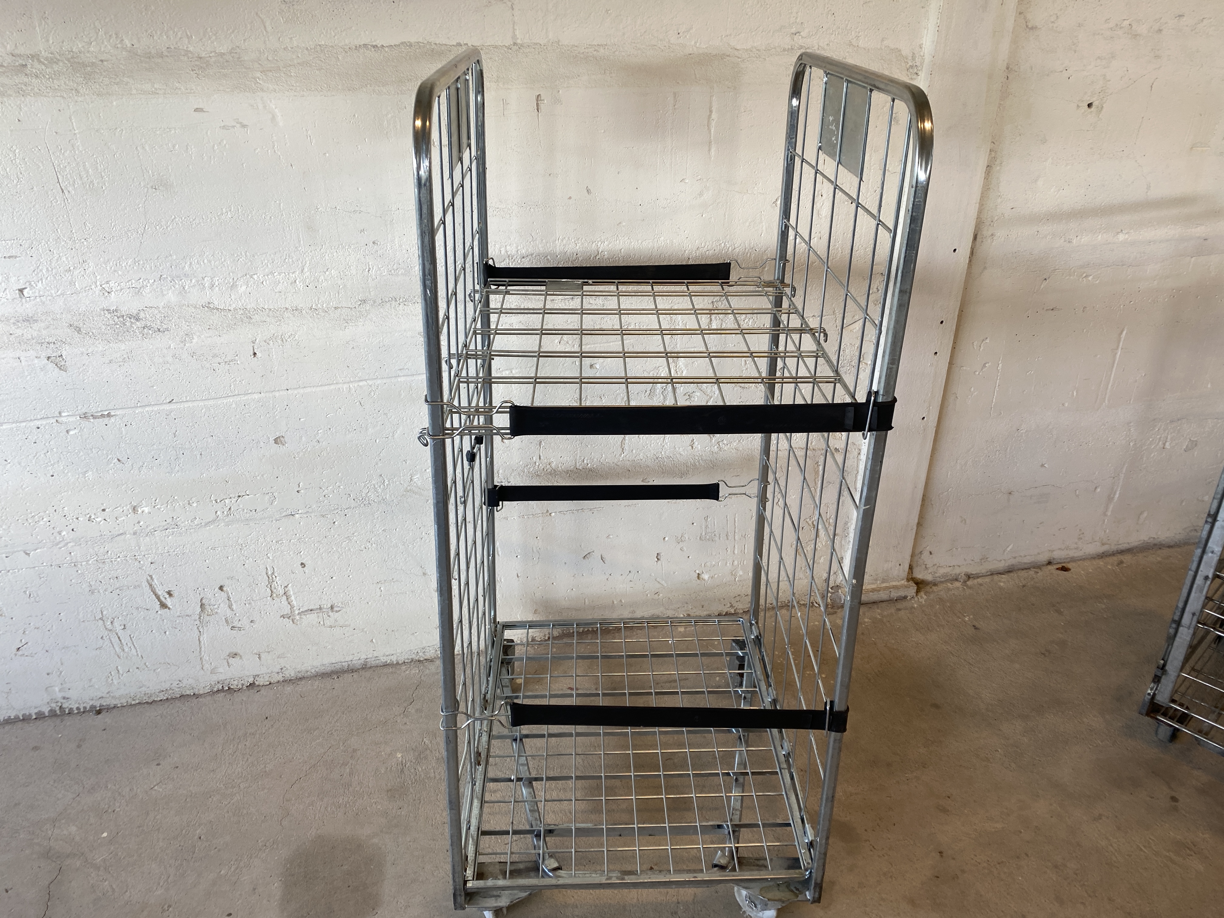 Begagnad Trolley 70x80cm