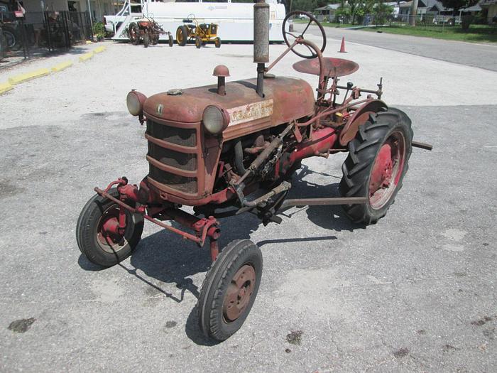 Used Farmall Cub Antique Tractor