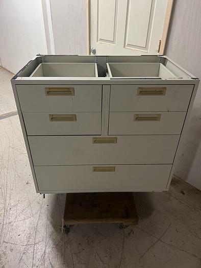 Used Thermo Scientific Metal Lab Casework