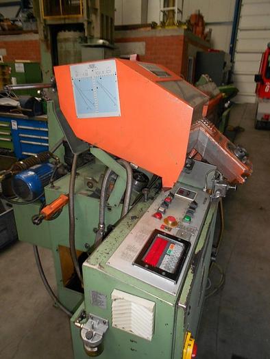 Gebruikt CIRKELZAAGAUTOMAAT PEDRAZZOLI BROWN