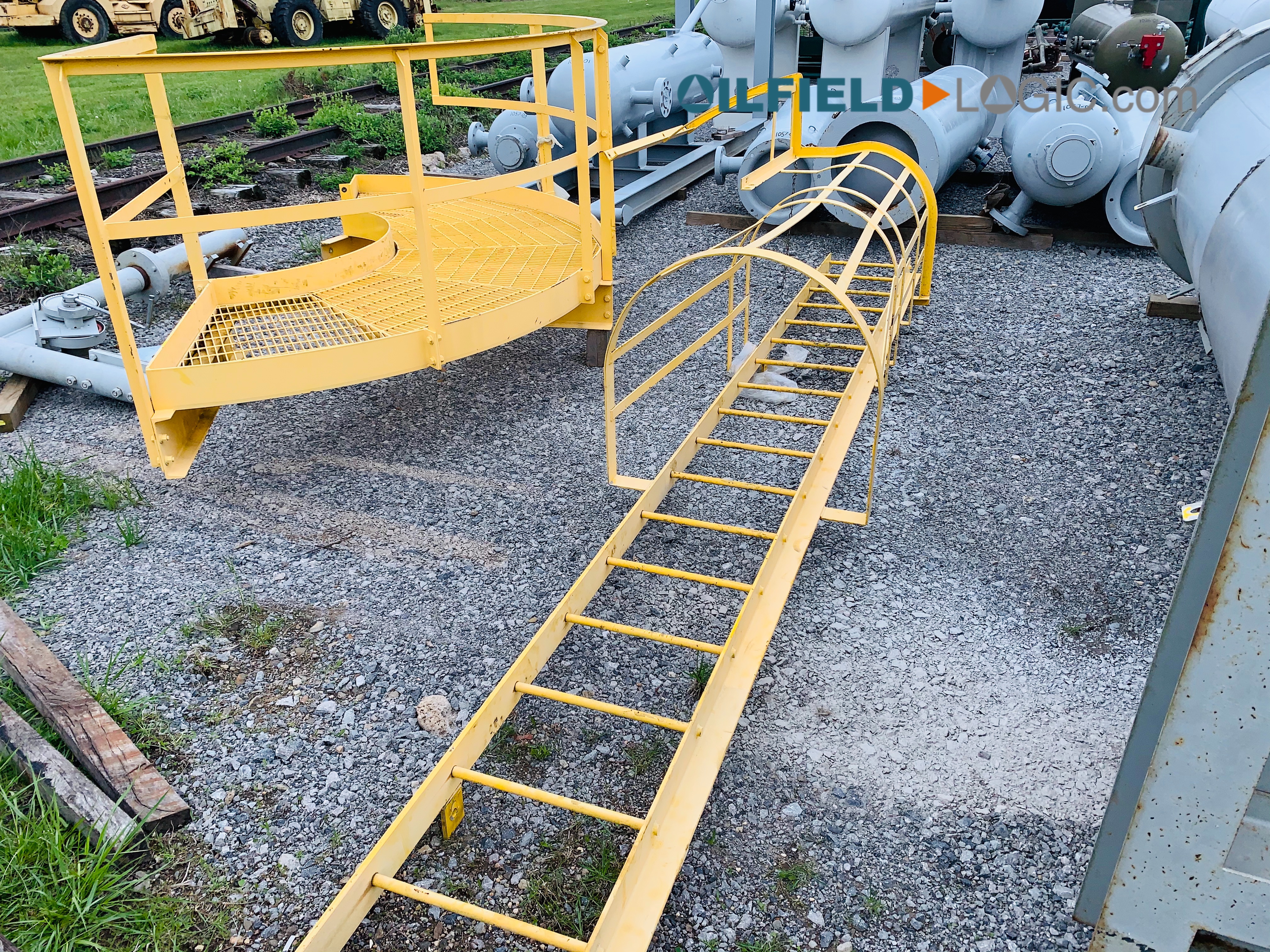 Used Filter Separator, Vertical, 42"x9'8", 1440#