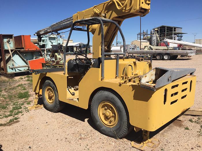 Used 10,500 lb. Drott/Case Model 85RM2 Carry Deck Crane; Propane En...