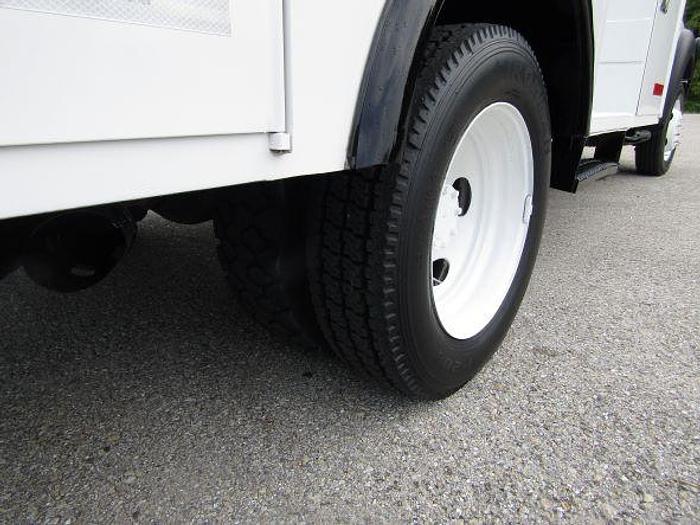 Used Versalift VST40-MH 45ft Bucket Boom on 2015 Ford F550 4x4 Utility Truck - 44904