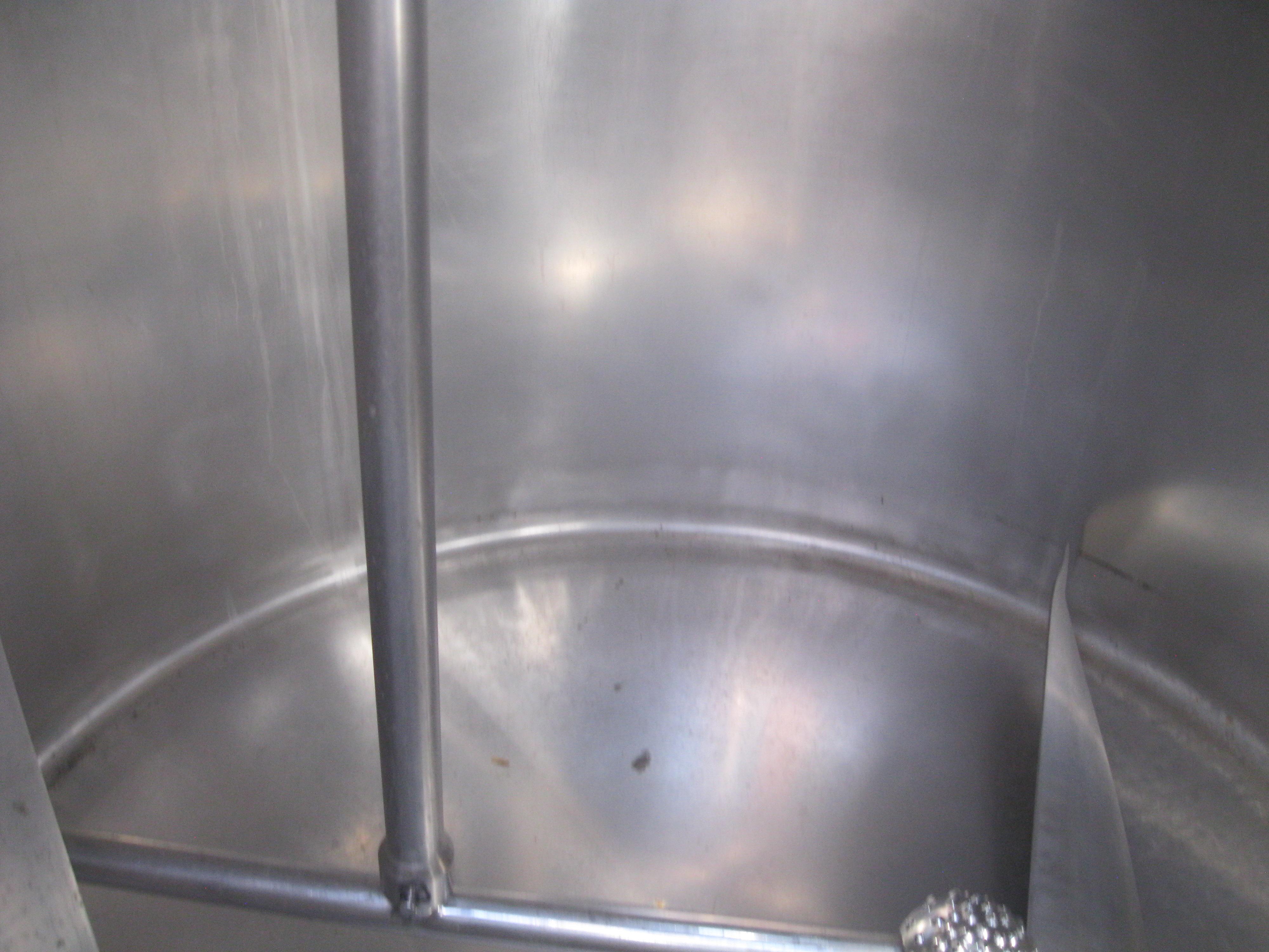 Used 500 GALLON PROCESSOR TANK