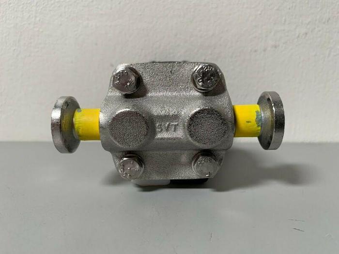 Used Lot of 2 - Crane-Saunders Stainless Steel 3/4" Diaphragm Valves