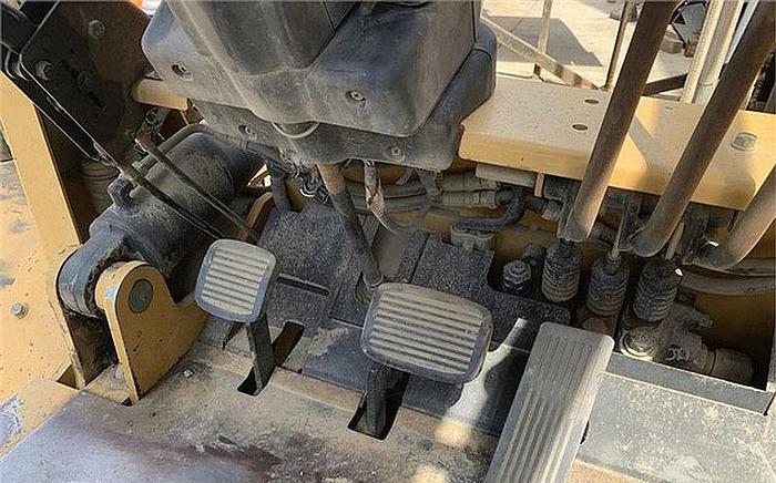 Used Forklift Truck, Caterpillar, DP50K (Used)