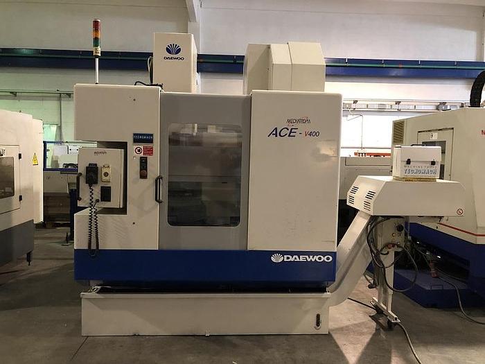 Usato CENTRO DI LAVORO VERTICALE ROTOPALLET DAEWOO ACE V 400