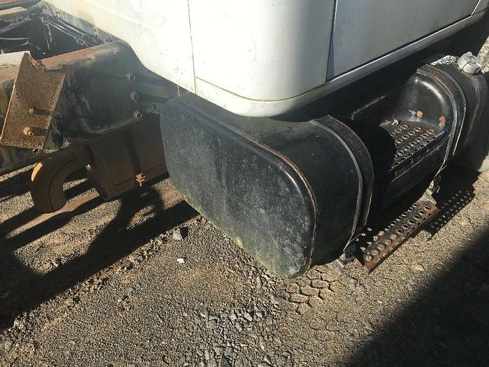 Used 2001 INTERNATIONAL 4700