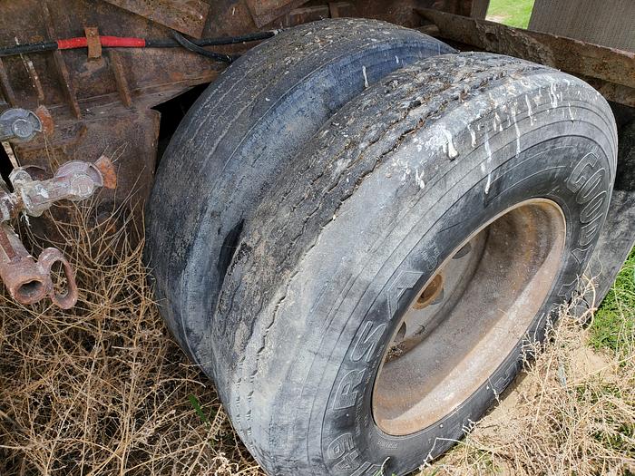 Used 1991 26' Fruehauf End Dump Trailer