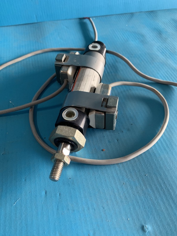 Used SMC Switch Air Cylinder CDMN20-50