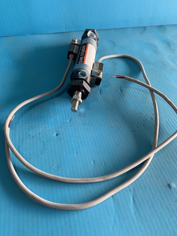 Used SMC Switch Air Cylinder CDMGN20-50