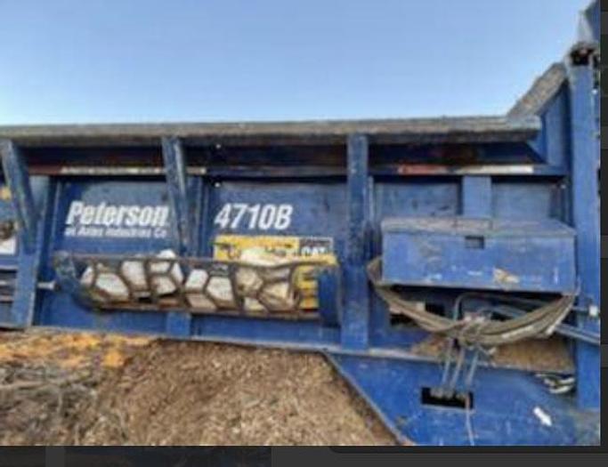 Used 2014 Peterson 4810B On Tracks