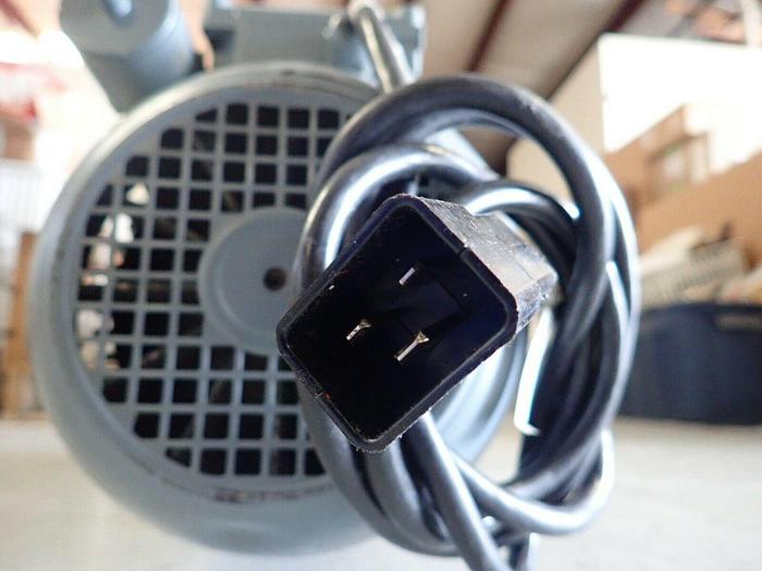 Used Leybold Type S25B TriVac Rotary Vane Vacuum Pump with AEG Motor