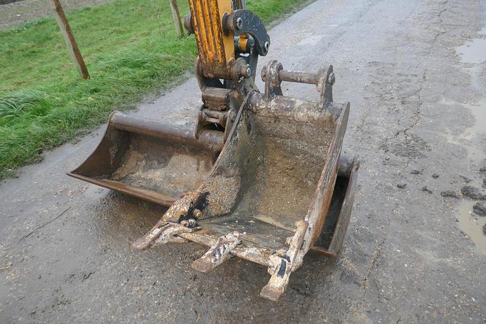 Used 2013 HYUNDAI ROBEX55-9