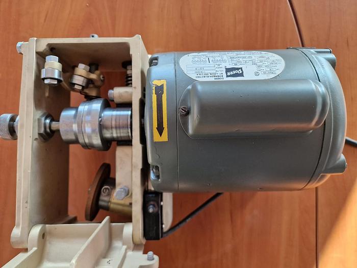 Used Ostrzałka do noży krążkowych URSCHEL CKG