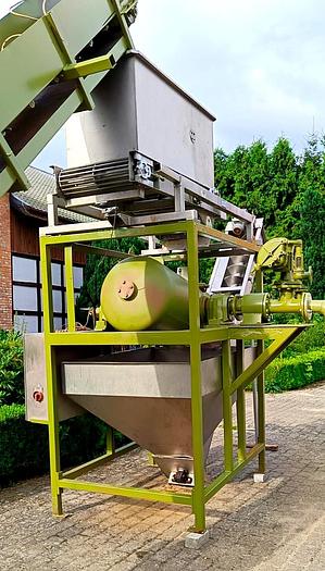 Used Zespół do ciśnieniowego oparzania naskórka warzyw okopowych – KOMEN KUIN 