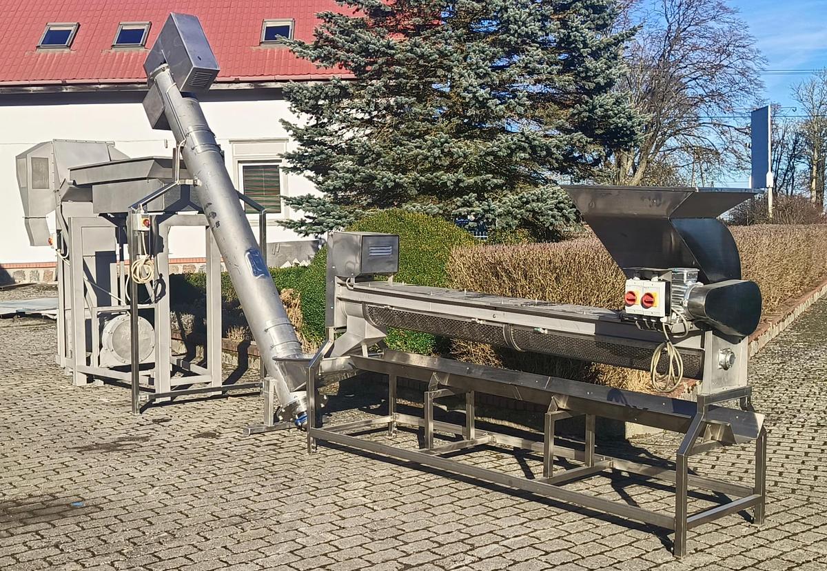 Used Linia do mechanicznego oczyszczania mrożonych owoców jagodowych z zanieczyszczeń i frakcji lotnych