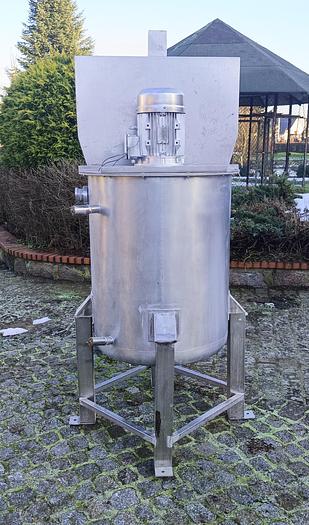 Used Zbiornik nierdzewny z dnem kulistym, pojemność 450 l, z mieszadłem i nadbudowanym zasypem i pokrywą na zawiasach