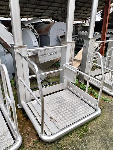Used Podest (platforma) do rozbioru tusz wieprzowych, nierdzewna, hydrauliczna - MANCINI