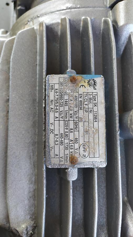 Used Pompa ślimakowa (wnękowa) z lejem zasypowym ,,Bornemann"