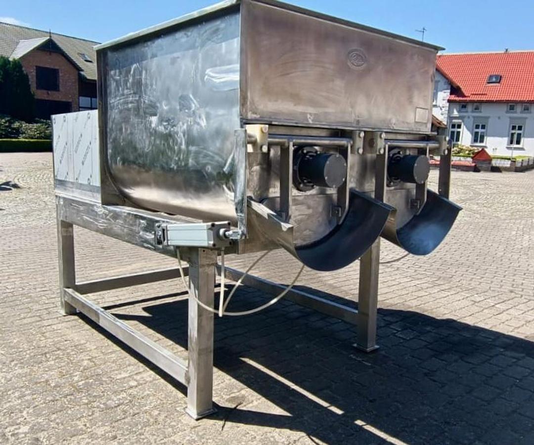 Used Mieszalnik strunowy RIETZ do ciężkich proszków i gęstych mas