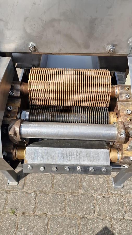 Used Krajalnica do cięcia w paski Urschel J-9A