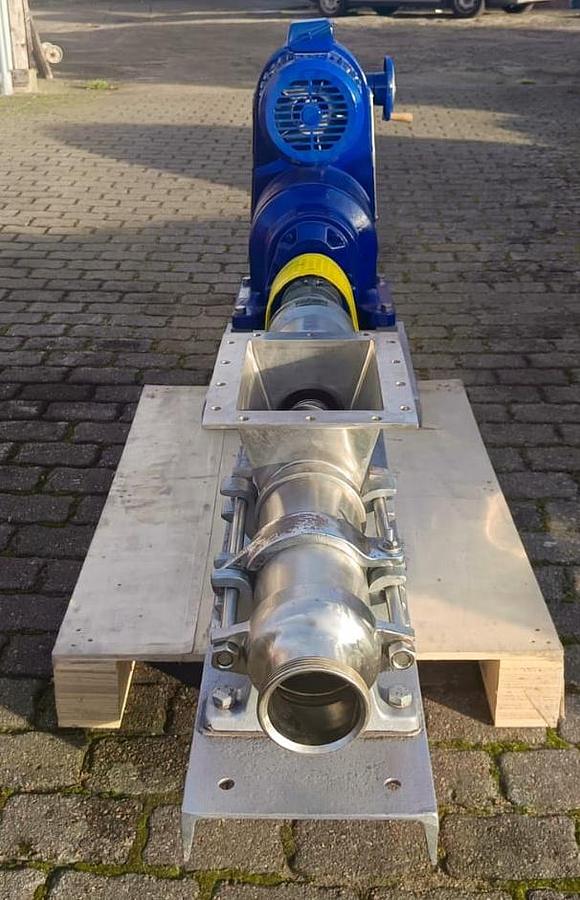 Used Monopompa ze ślimakiem podającym produkt "REEVES"