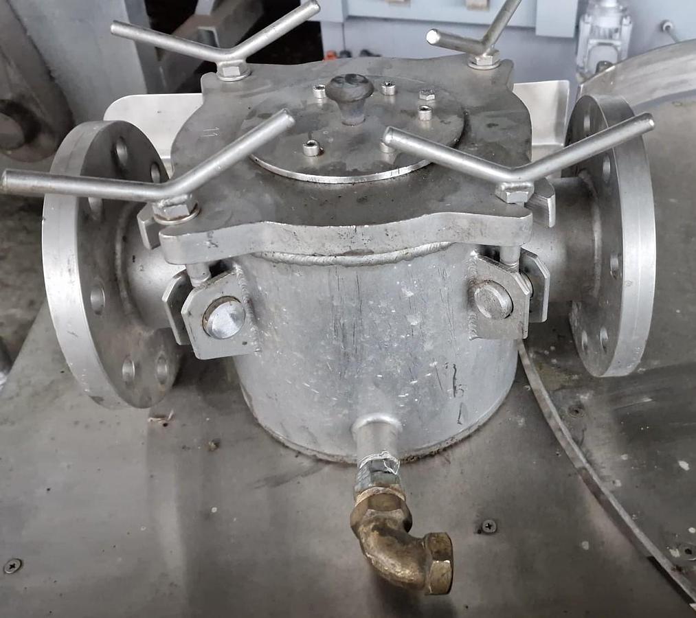 Used Przemysłowe filtry magnetyczne, przepływowe, nierdzewne