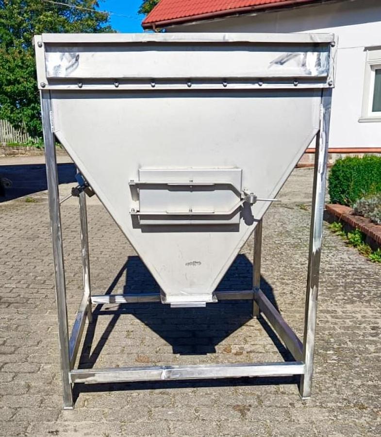 Used Bunkier (zbiornik) nierdzewny - 1500 l