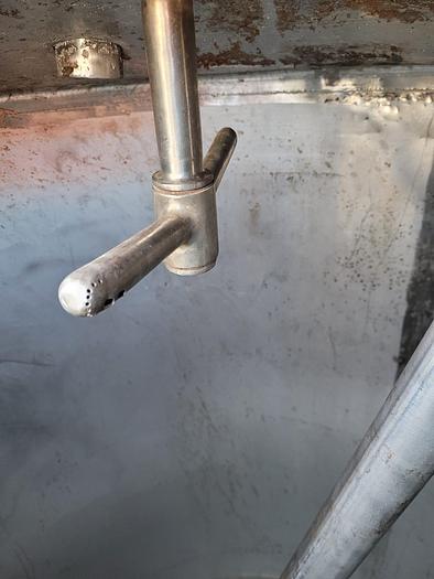 Used Zbiornik nierdzewny, jednopłaszczowy z mieszadłem, poj. 4.000l