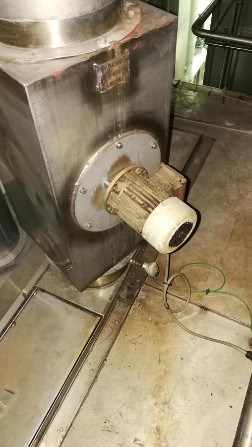 Used Linia do parzenia i zapiekania produktów mięsnych, mięsno-warzywnych, piekarniczych (pizza, zapiekanki), producent JBT