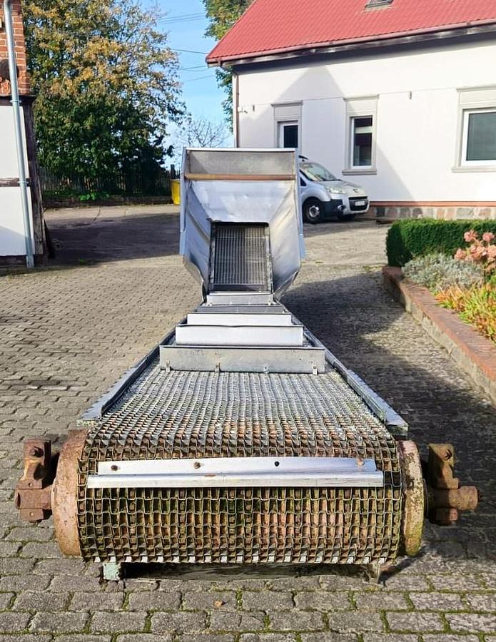 Used Przenośnik (transporter) siatkowy - zabierakowy - nierdzewny