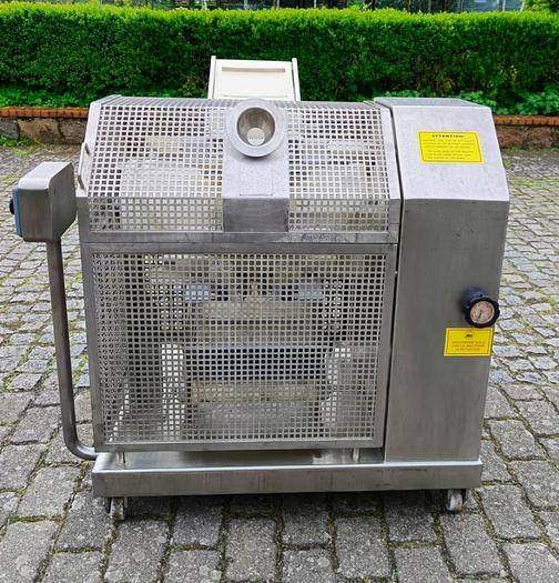 Used Dzielarka do kiełbas  "RISCO"