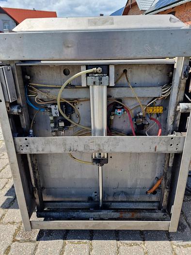 Used Automatyczna taśmowa pakowaczka próżniowa - "Supervac"