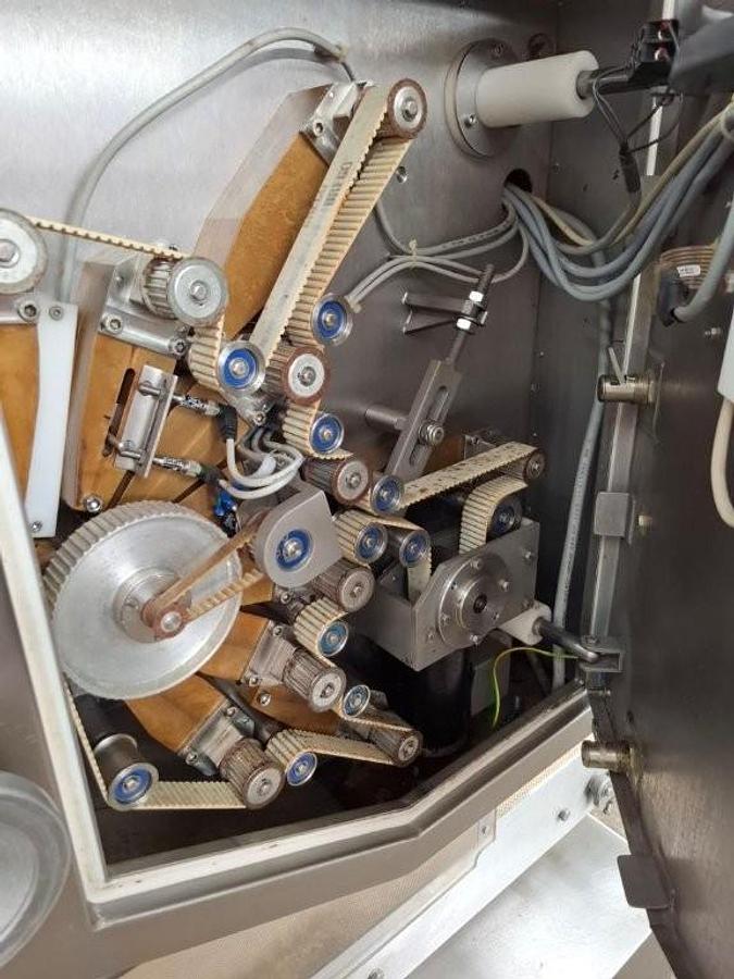 Used Przemysłowa dzielarka do kiełbas i parówek - Inotec WT 97 S