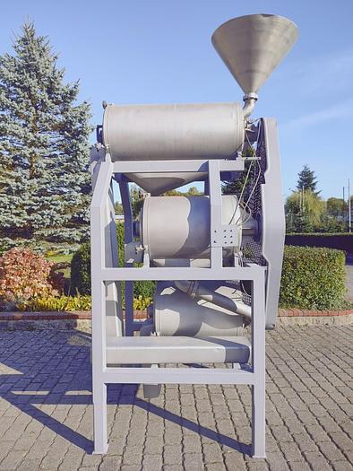 Used Linia do przerobu pomidorów na pastę pomidorową o wydajności 200 t świeżych pomidorów na dobę ze stacją wyparną 2-stopniową firmy "MANZINI"