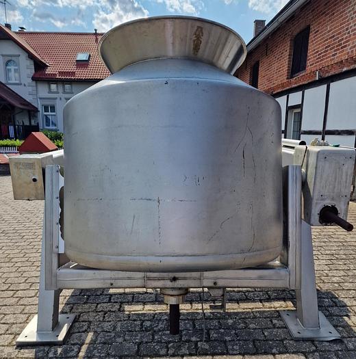 Used Mieszalnik bębnowy z hydraulicznym podnoszeniem i zmiennym kątem położenia bębna