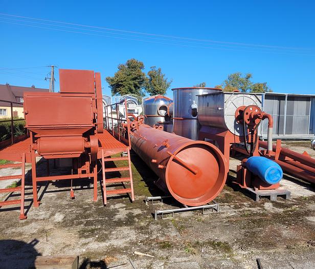 Used Linia do przerobu pomidorów na pastę pomidorową o wydajności 200 t świeżych pomidorów na dobę ze stacją wyparną 2-stopniową firmy "MANZINI"