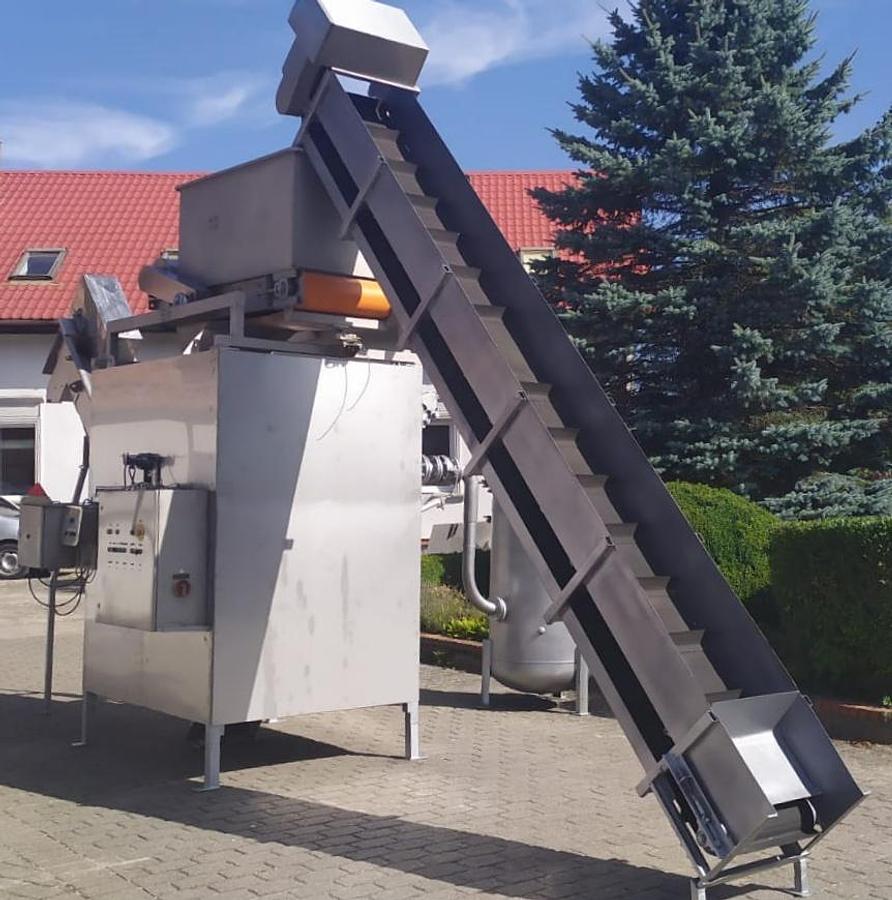 Used Zespół do ciśnieniowego oparzania naskórka warzyw okopowych – KOMEN KUIN